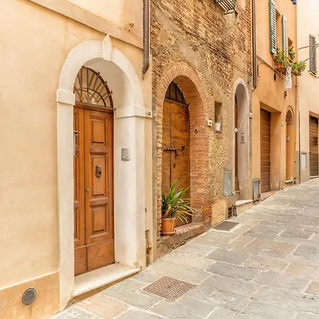 Le Rughe , Incredible Tuscany House In The Center Of Feriehus *