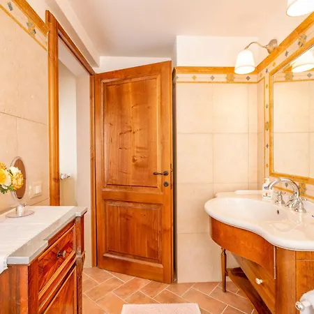 Feriehus Le Rughe , Incredible Tuscany House In The Center Of *